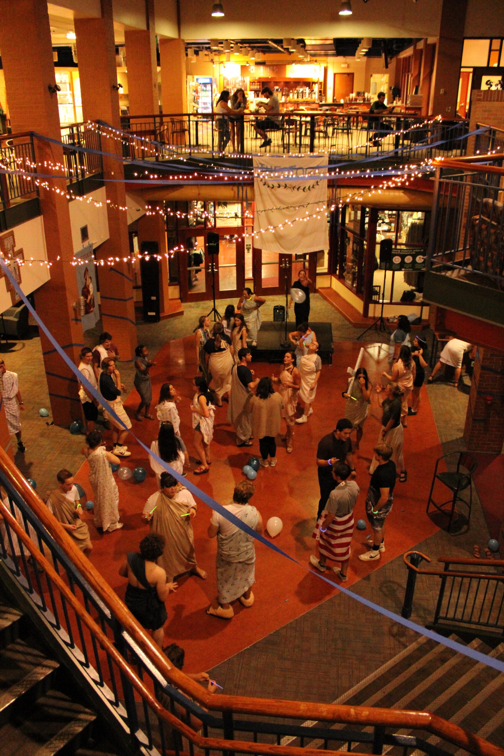 Theotokos dance goes totally in for togas